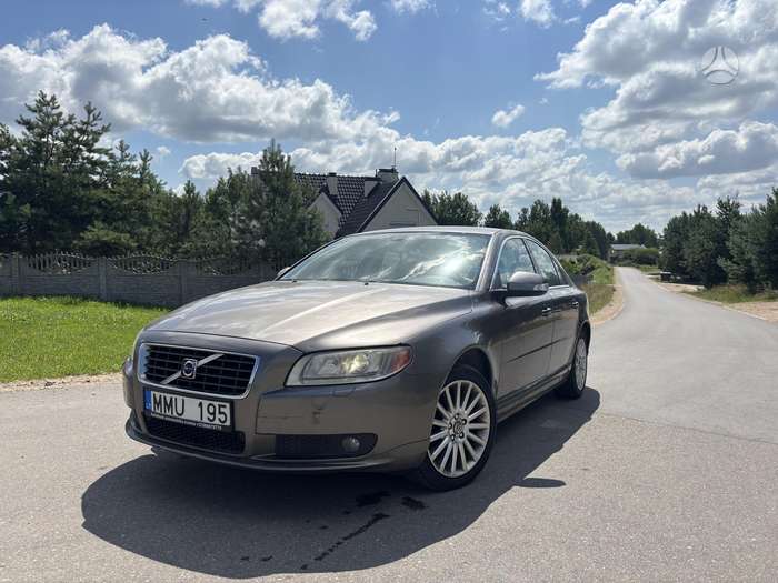 Volvo S80, 2.4 l., Седан