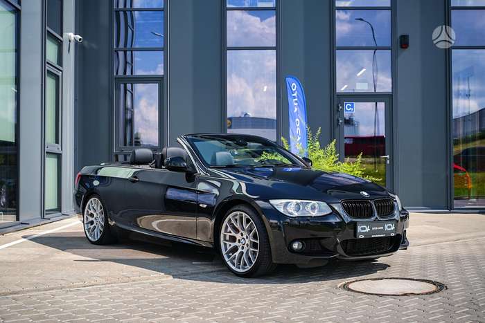 BMW 320, 2.0 l., Кабриолет