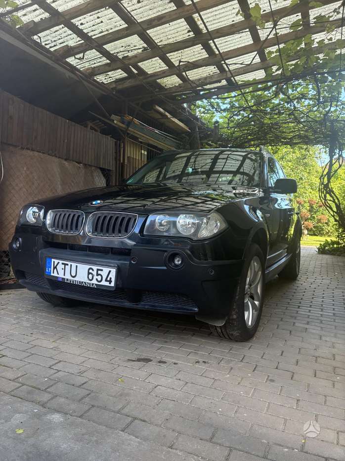 BMW X3, 2.0 l., off-road / crossover