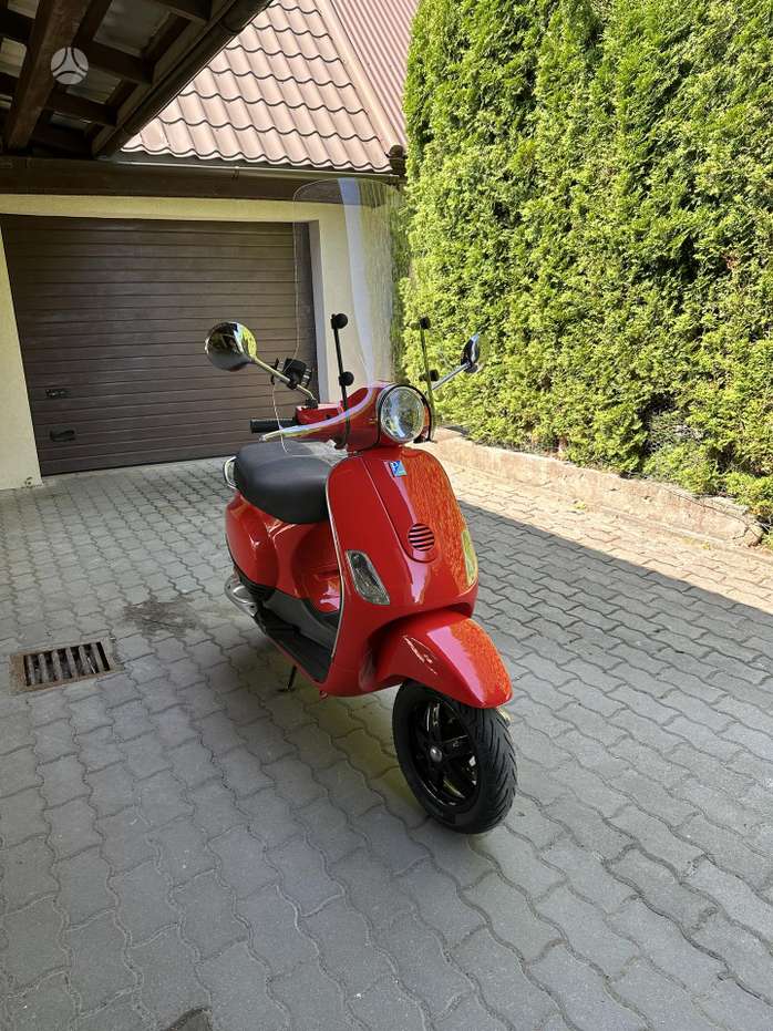 Piaggio Vespa 49cc, мотороллеры / мопеды