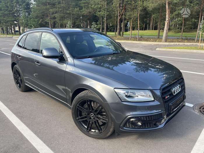 Audi SQ5, 3.0 l., off-road / crossover