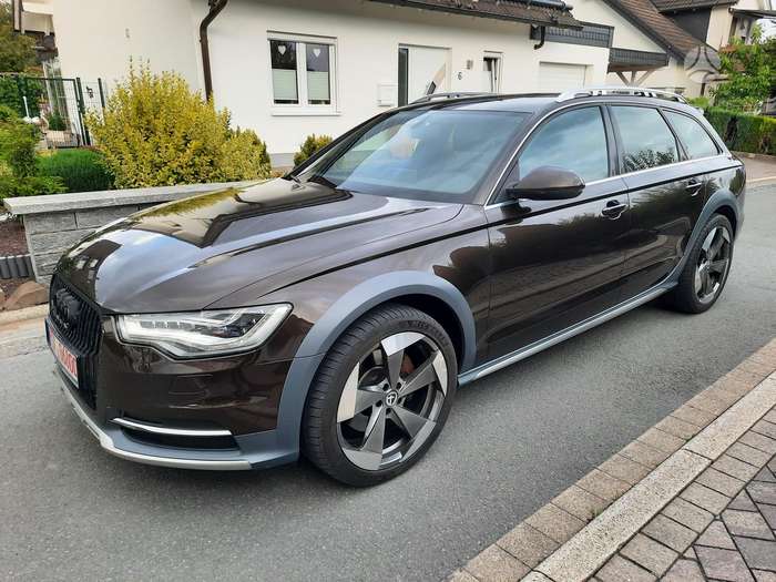 Audi A6 allroad, 3.0 l., Универсал
