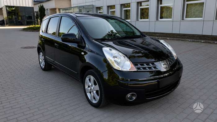 Nissan Note, 1.5 l., Хэтчбек
