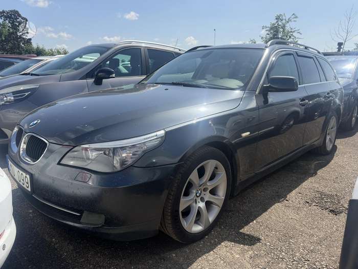 BMW 520, 2.0 l., Универсал