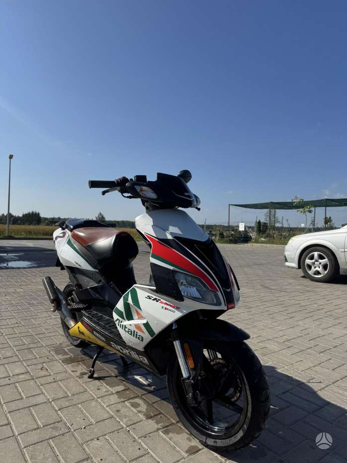Aprilia SR 49cc, scooters / mopeds