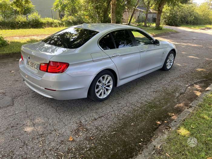 BMW 520, 2.0 l., sedanas