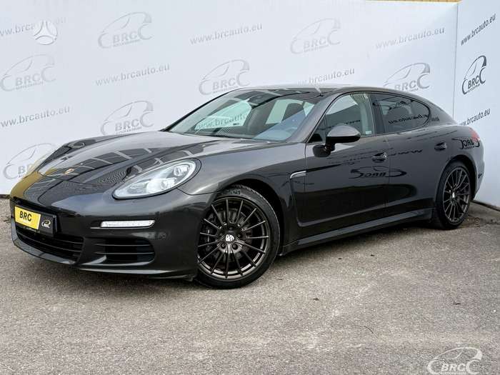Porsche Panamera, 3.0 l., hatchback