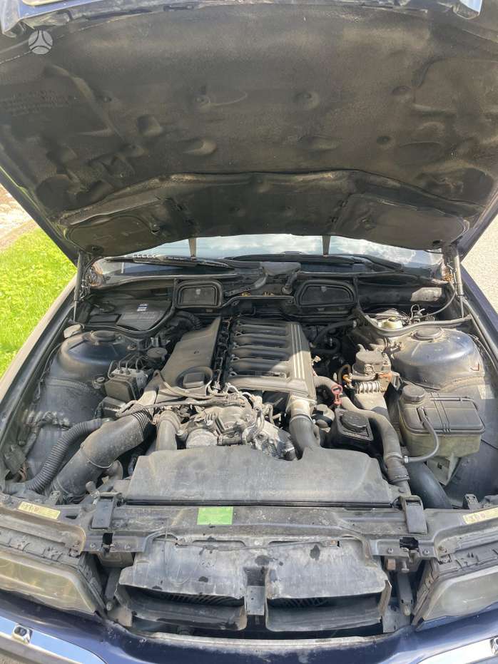 BMW 730, 2.9 l., sedanas