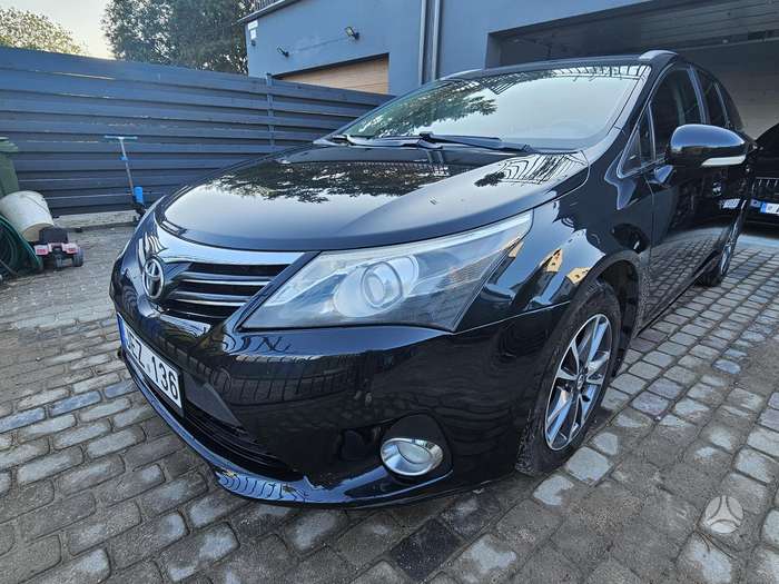 Toyota Avensis, 2.0 l., Универсал