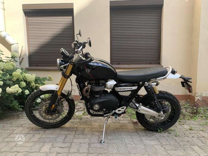 Triumph Scrambler 1200cc, enduro / adventure