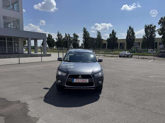 Mitsubishi Outlander, 2.2 l., Минивэн
