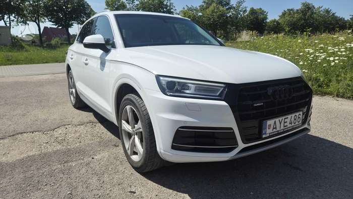 Audi Q5, 2.0 l., Внедорожник / Кроссовер
