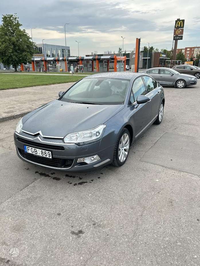 Citroen C5, 2.2 l., Седан