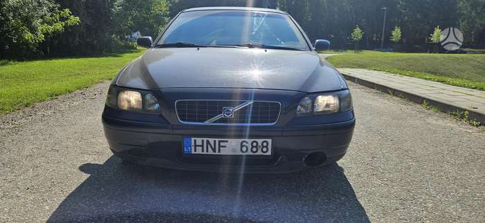 Volvo S60, 2.4 l., Седан