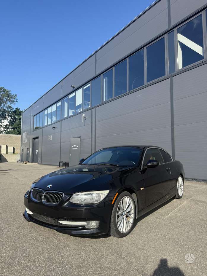 BMW 335, 3.0 l., Кабриолет