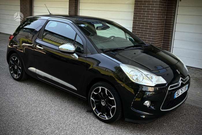 Citroen DS3, 1.6 l., hatchback