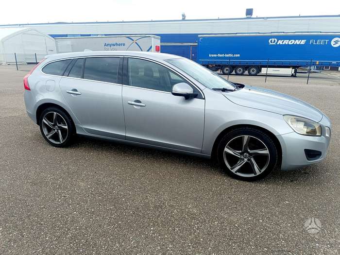Volvo V60, 2.0 l., Универсал