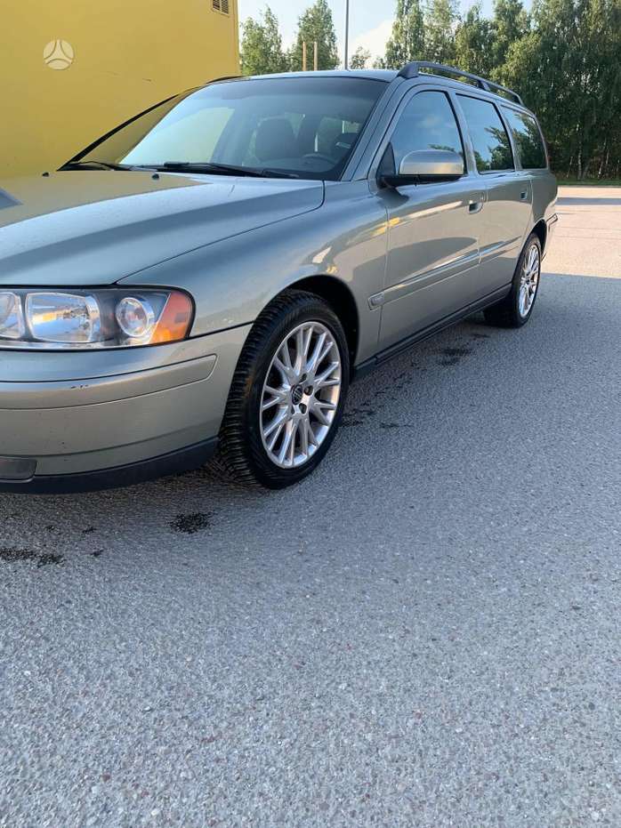 Volvo V70, 2.4 l., wagon
