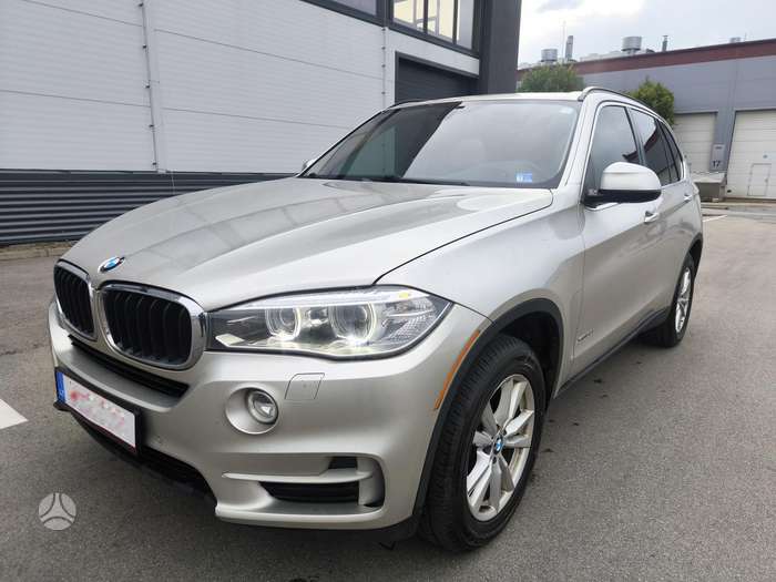 BMW X5, 3.0 l., off-road / crossover