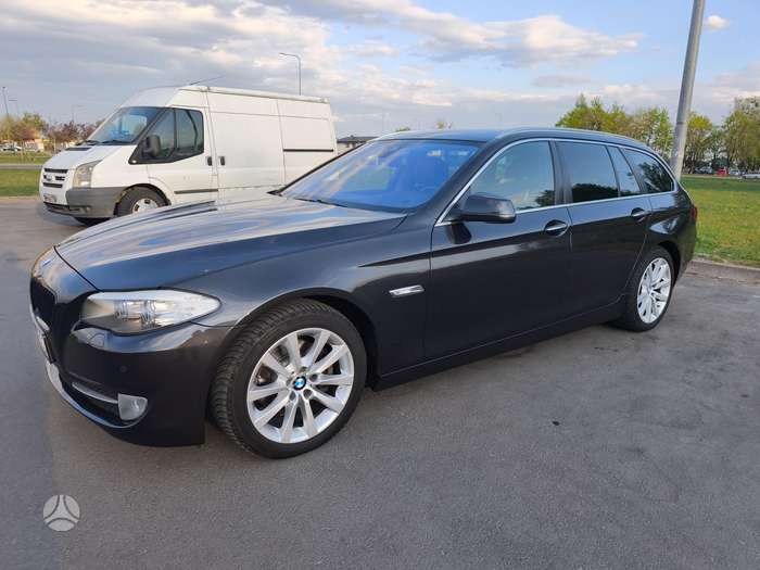BMW 520, 2.0 l., Универсал