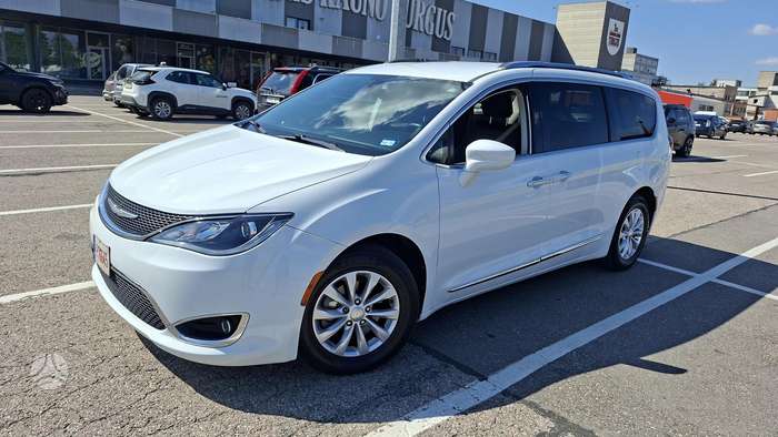 Chrysler Pacifica, 3.6 l., Минивэн