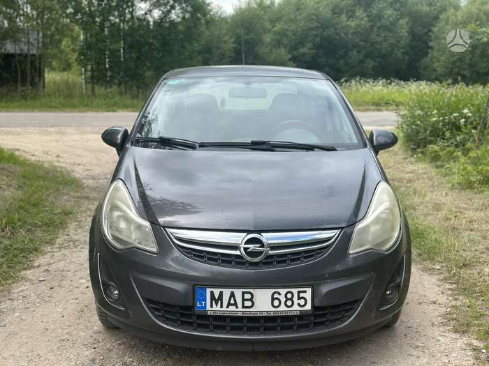 Opel Corsa, 1.2 l., Хэтчбек