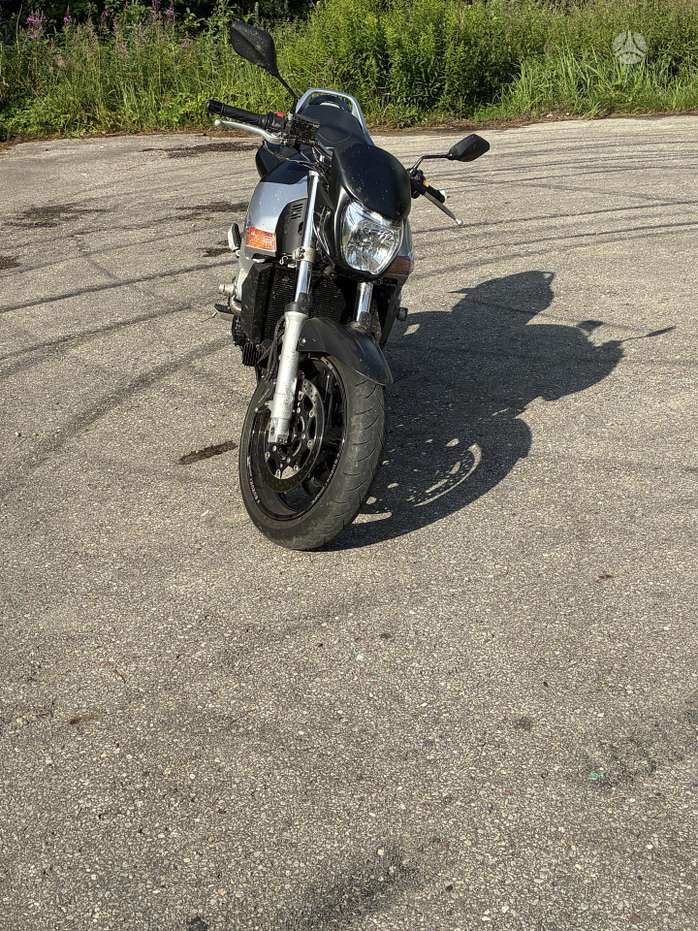 Suzuki GSR 600cc, street / classic