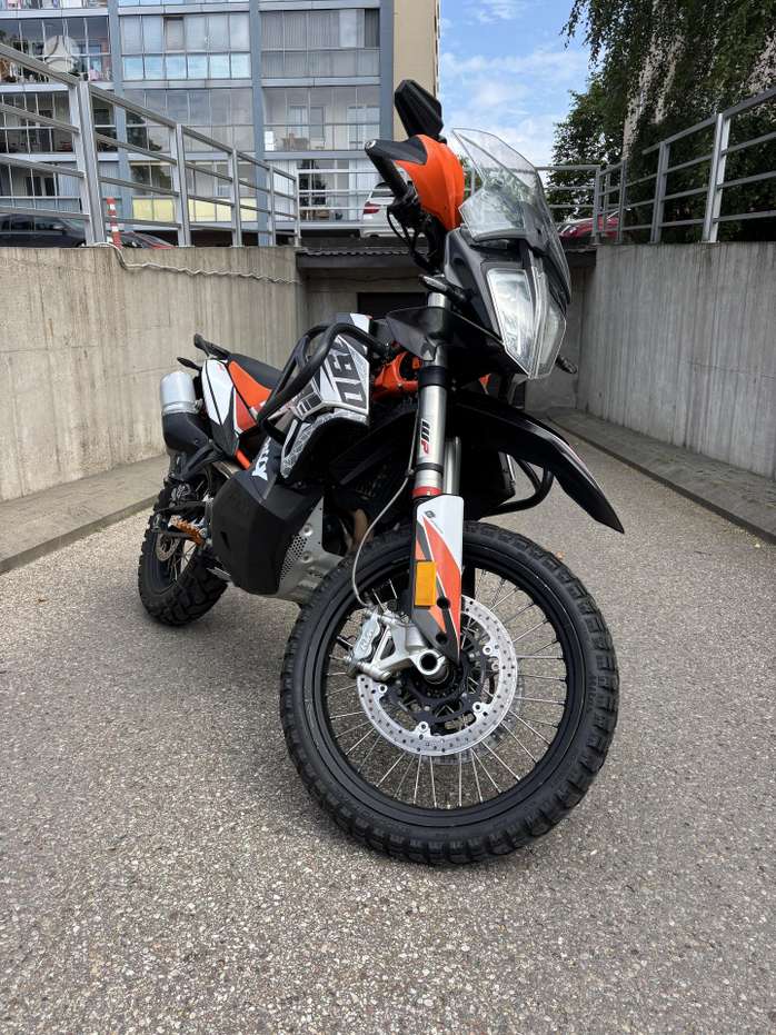 KTM Adventure 799cc, эндуро / adventure