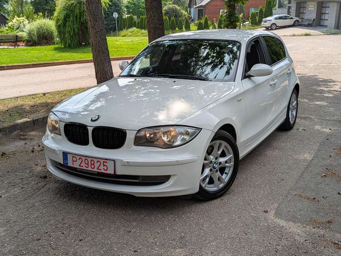 BMW 118, 2.0 l., Хэтчбек