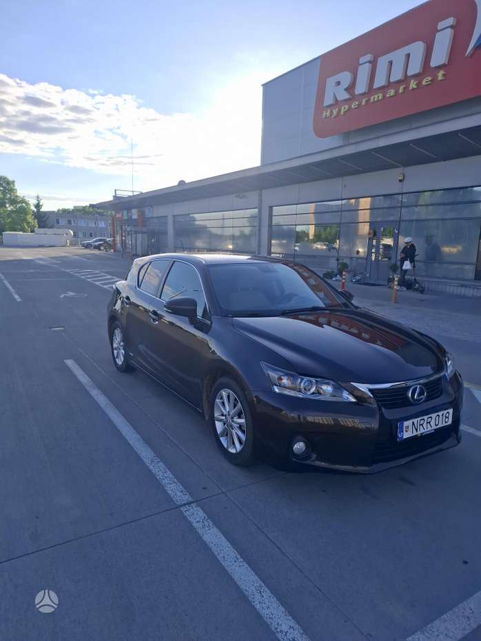 Lexus CT 200h, 1.8 l., hatchback