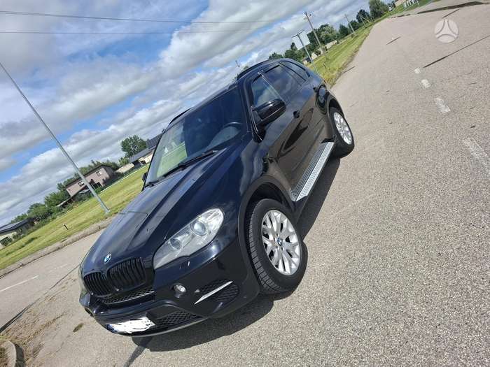 BMW X5, Внедорожник / Кроссовер