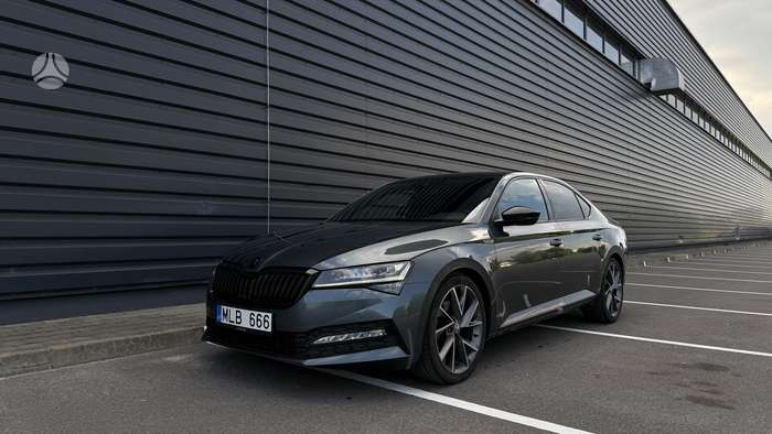 Skoda Superb, 2.0 l., Хэтчбек
