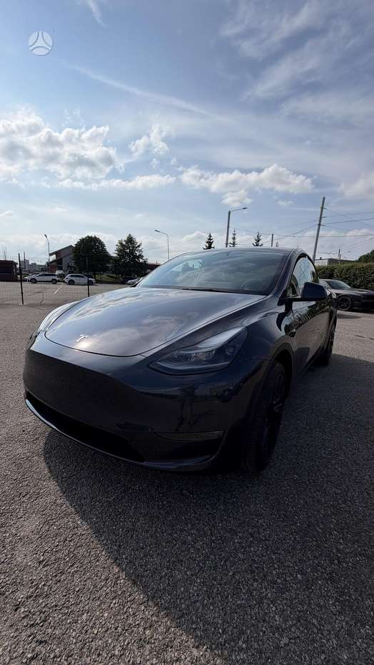 Tesla Model Y, 82 кВт·ч, Седан