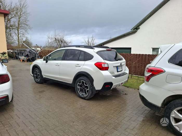 Subaru XV, 2.0 l., off-road / crossover