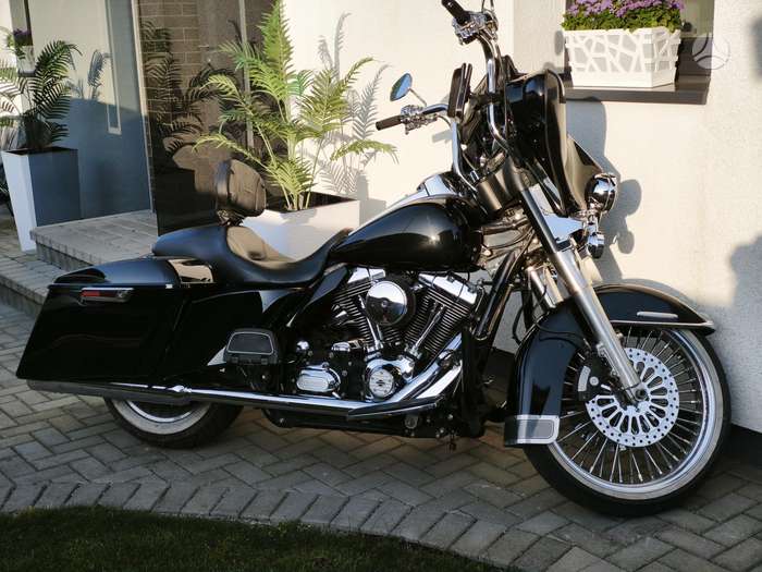 Harley-Davidson FLHTK 1688cc, choppers / cruisers / custom