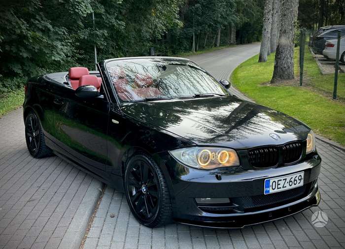 BMW 118, 2.0 l., convertible