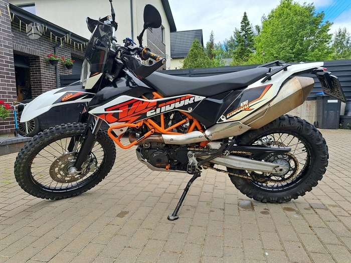KTM Enduro 690cc, enduro / adventure