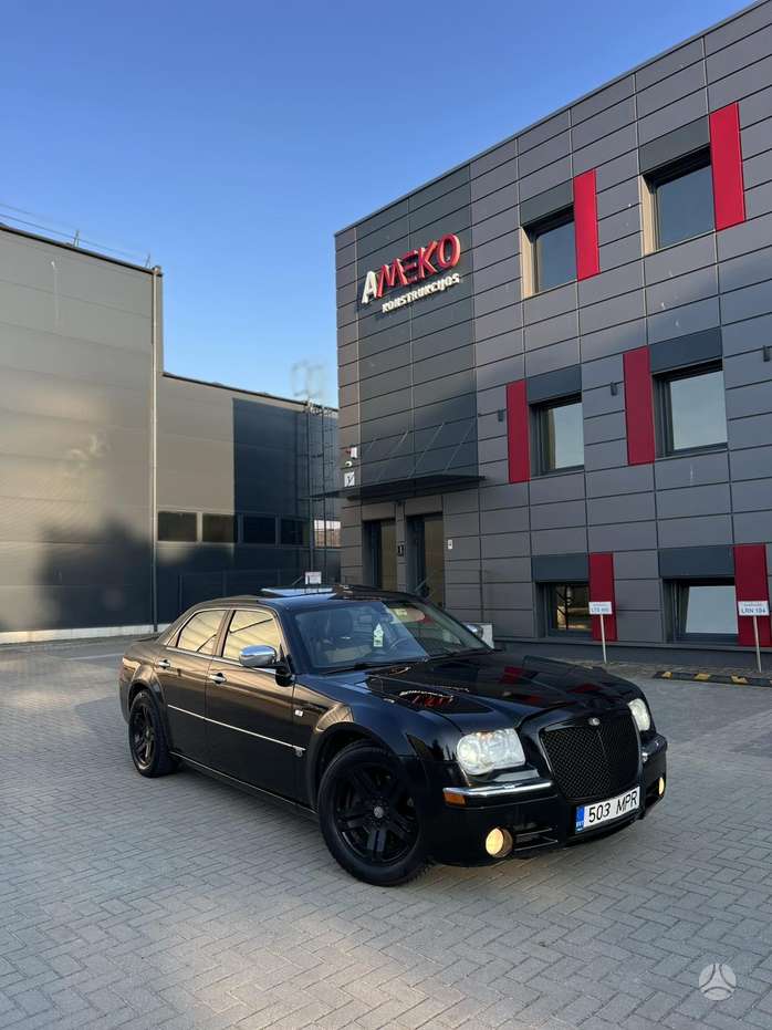 Chrysler 300C, 3.0 l., Седан