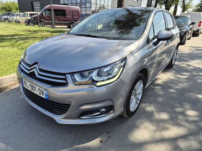 Citroen C4, 1.2 l., hatchback