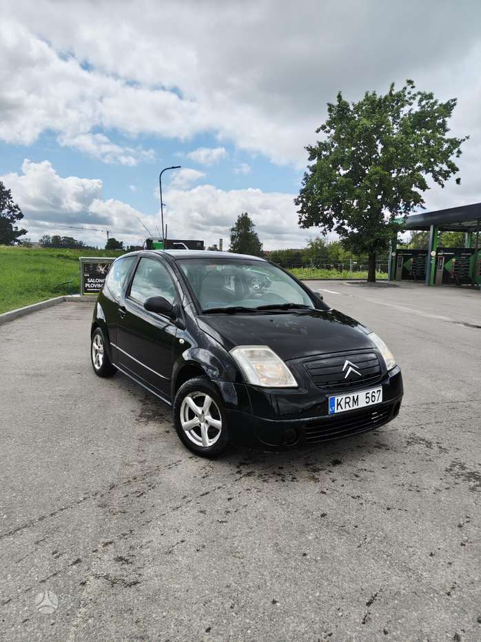 Citroen C2, 1.1 l., Седан