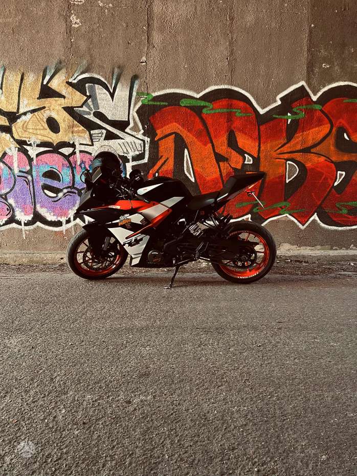 KTM RC 125cc, sportiniai / superbikes