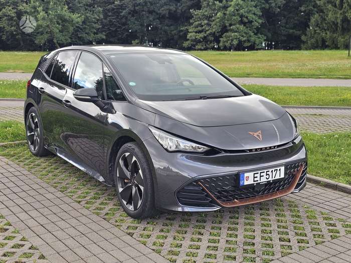 Cupra Born, 82 kWh, hatchback