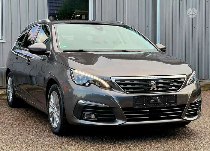 Peugeot 308, 1.2 l., Универсал