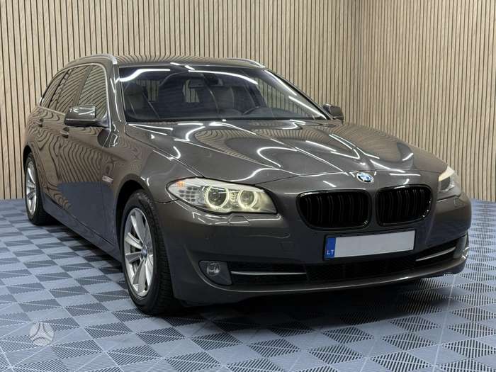 BMW 525, 3.0 l., wagon