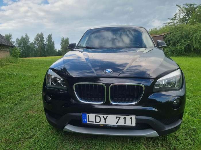 BMW X1, 2.0 l., hatchback