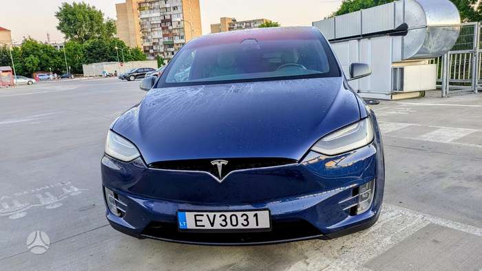 Tesla Model X, 75 kWh, off-road / crossover
