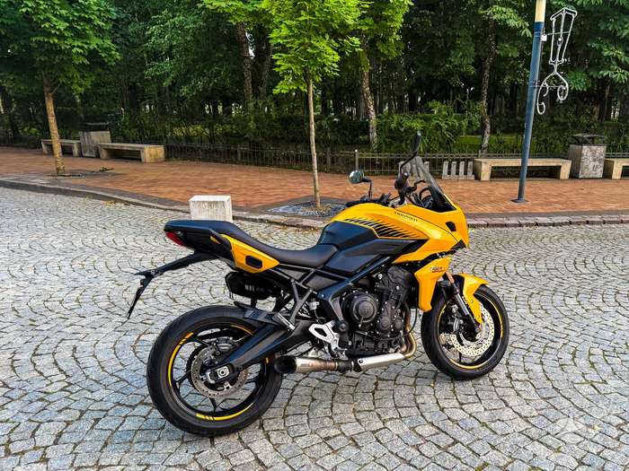 Triumph Tiger 660cc, krosa / enduro