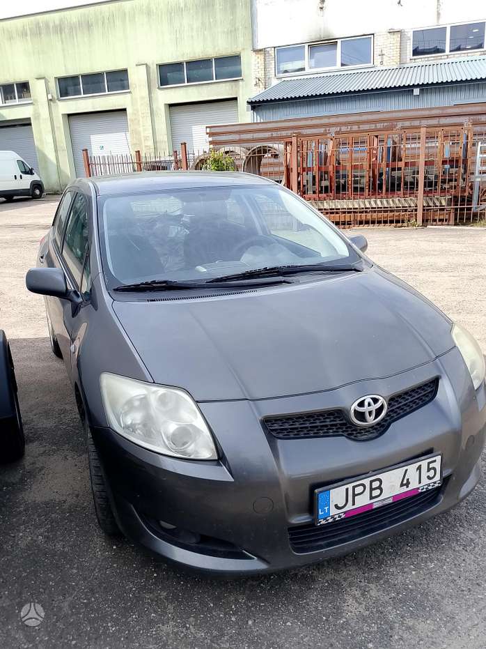 Toyota Auris, 2.0 l., hatchback
