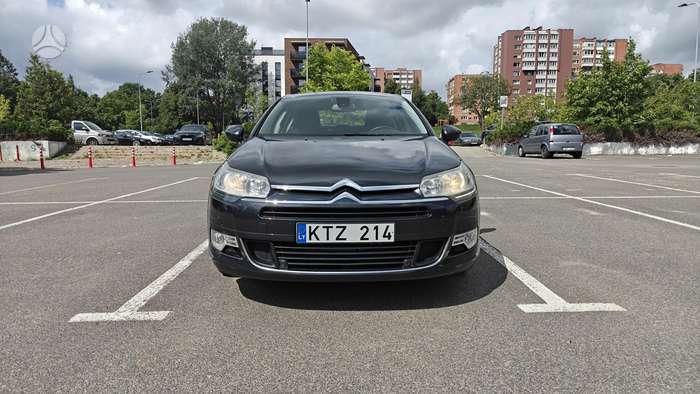Citroen C5, 2.0 l., Седан
