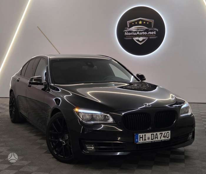 BMW 740, 3.0 l., Седан